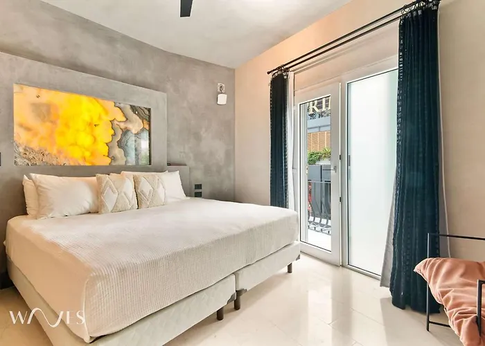Ubicacion: 5ta Av. | Luminoso Depto. De 2 Rec. Ferienhaus Playa del Carmen