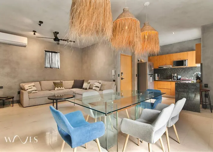 Ubicacion: 5ta Av. | Luminoso Depto. De 2 Rec. Ferienhaus Playa del Carmen